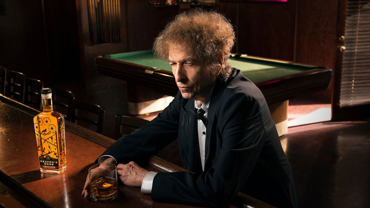Bob Dylan Keluarkan Brand Whisky Sendiri, Heaven&#039;s Door